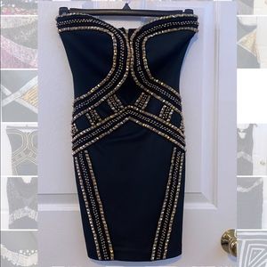 Mini strapless dress with gold design
